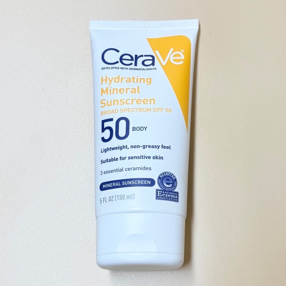 CeraVe Hydrating Mineral Sunscreen Broad Spectrum SPF 50 Body 5oz Exp 12/26